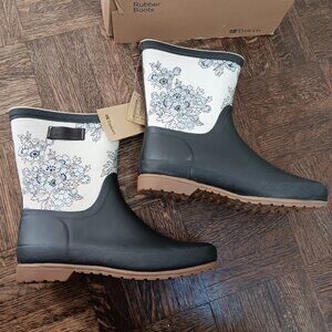 Tretorn Elsa Rubber Rain Boot Wellies  - New in Box size 7